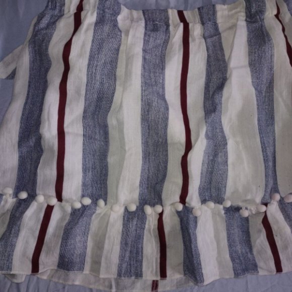 Pom Pom Coquette Set - Picture 13 of 16